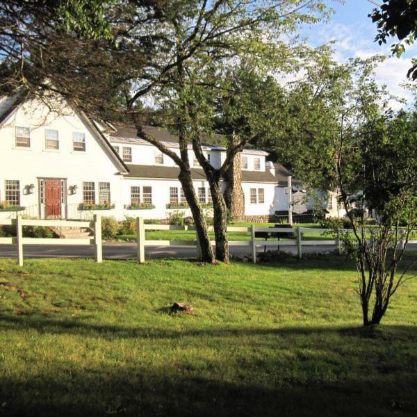Horse & Hound Inn ฟรังโกเนีย ภายนอก รูปภาพ